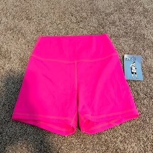 Fleo Women's Pink Shorts